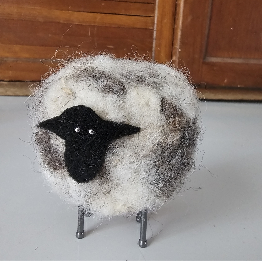 Handmade Shetland Felted Wool Sheep Figurine Gray And White New